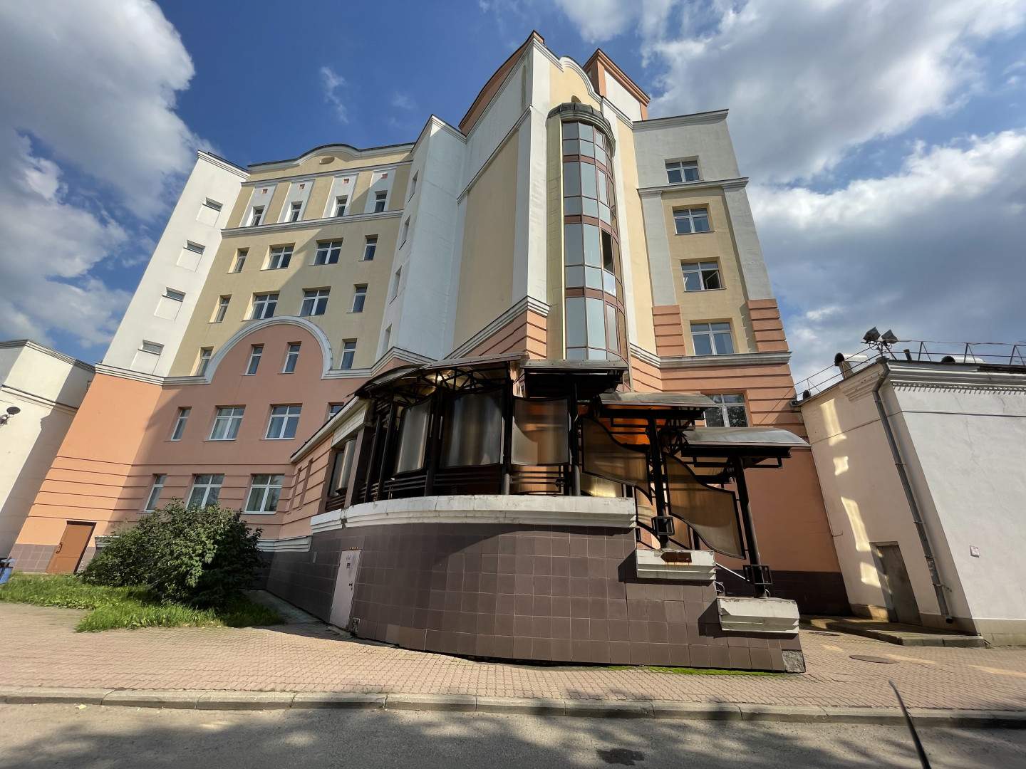 Сдам в аренду помещение свободного назначения 380 м.кв.