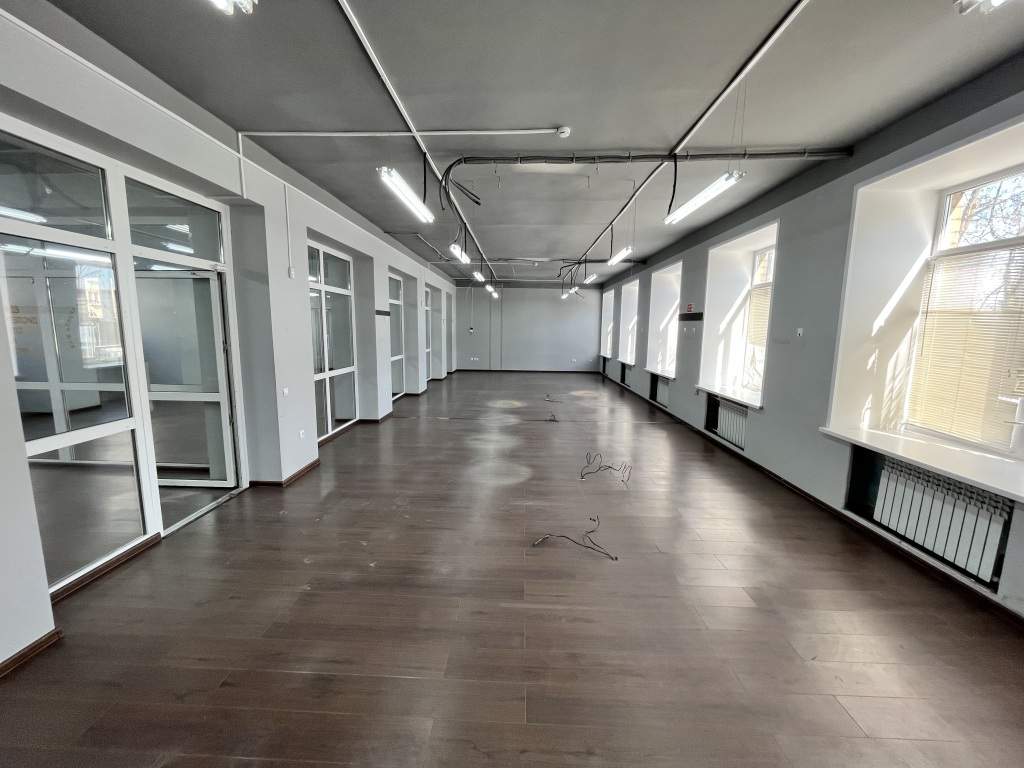 Сдам в аренду помещение свободного назначения 285 м.кв.