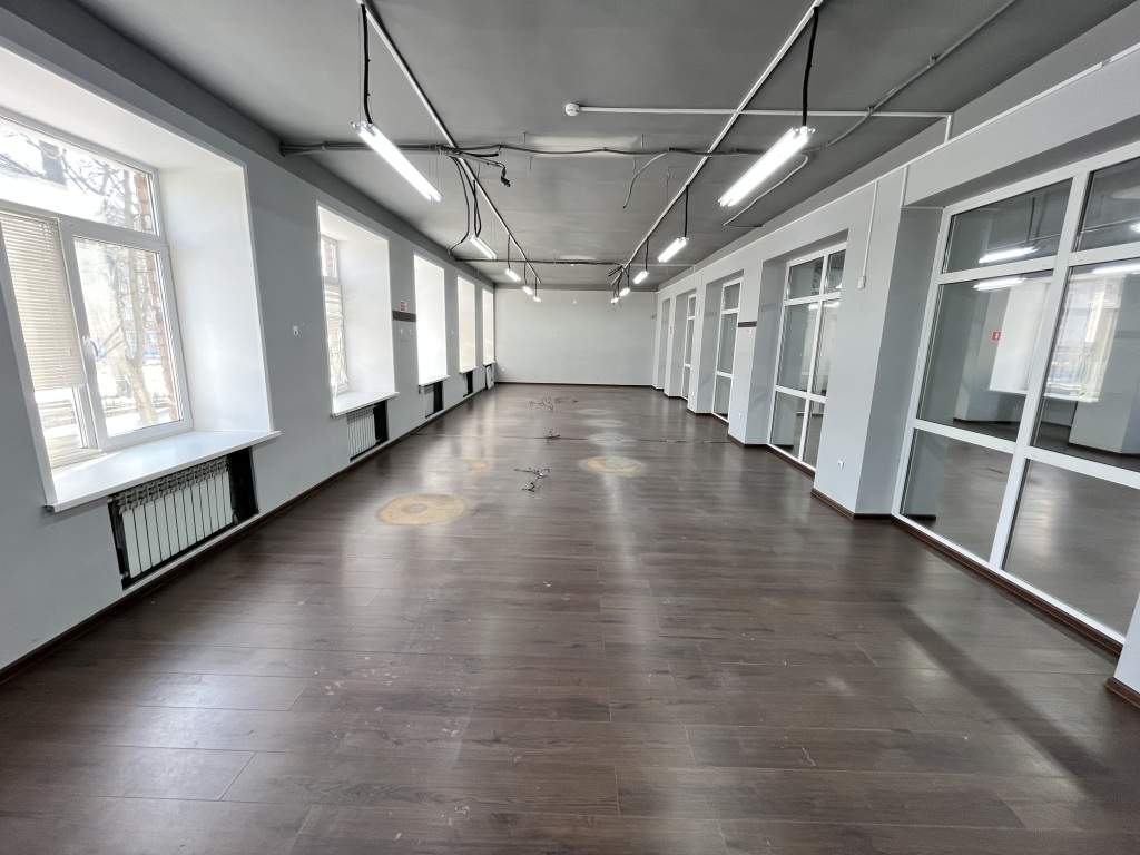 Сдам в аренду помещение свободного назначения 285 м.кв.