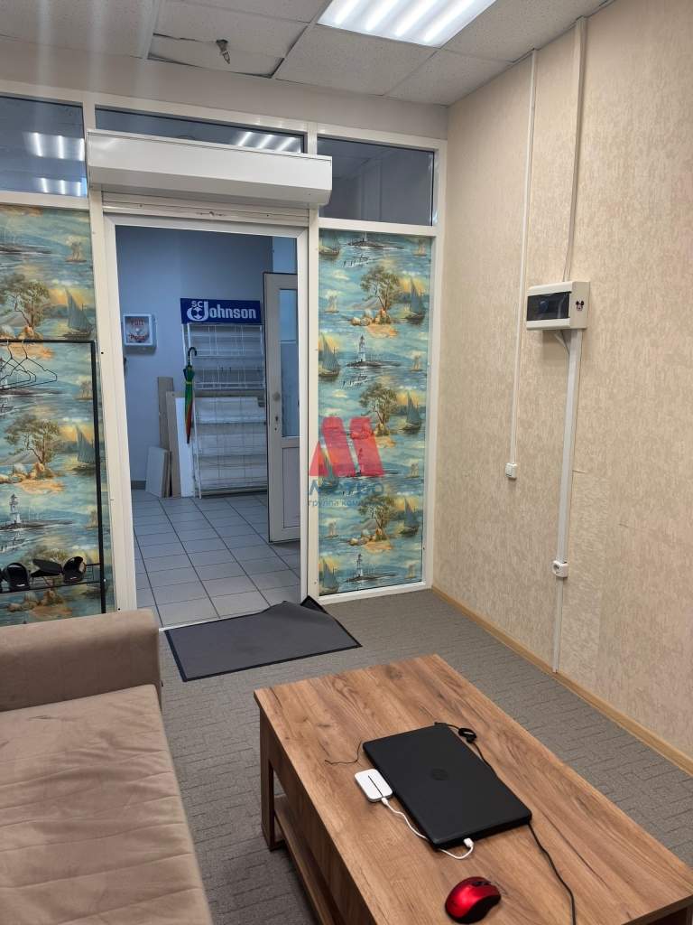 Продам офис 11 м.кв.