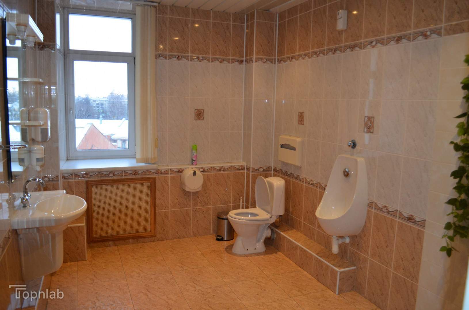 Сдам в аренду помещение свободного назначения 380 м.кв.