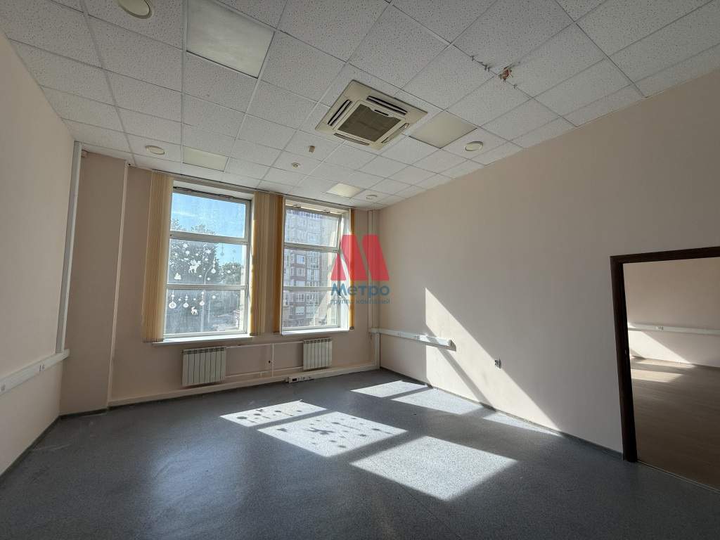 Сдам в аренду офис 163.8 м.кв.