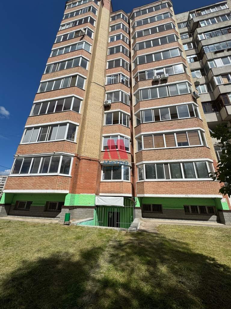 Сдам в аренду офис 81 м.кв.