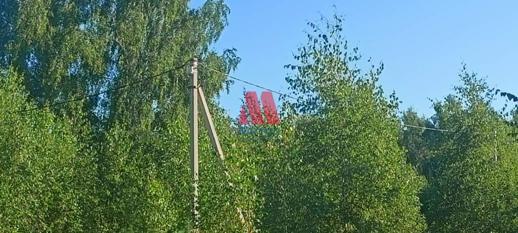 Продам земельный участок 1400 м.кв.