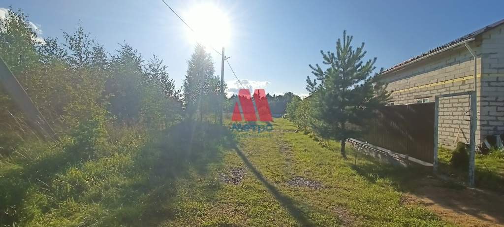 Продам земельный участок 1400 м.кв.