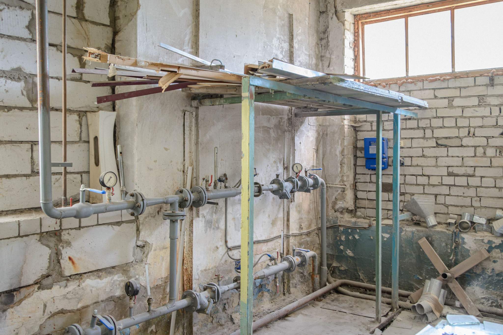 Продам офис 1313.8 м.кв.
