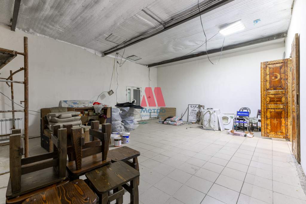 Сдам в аренду магазин 320 м.кв.