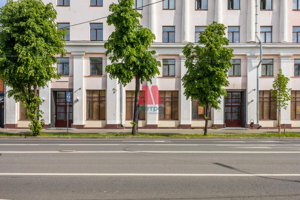 Сдам в аренду помещение свободного назначения 700 м.кв.