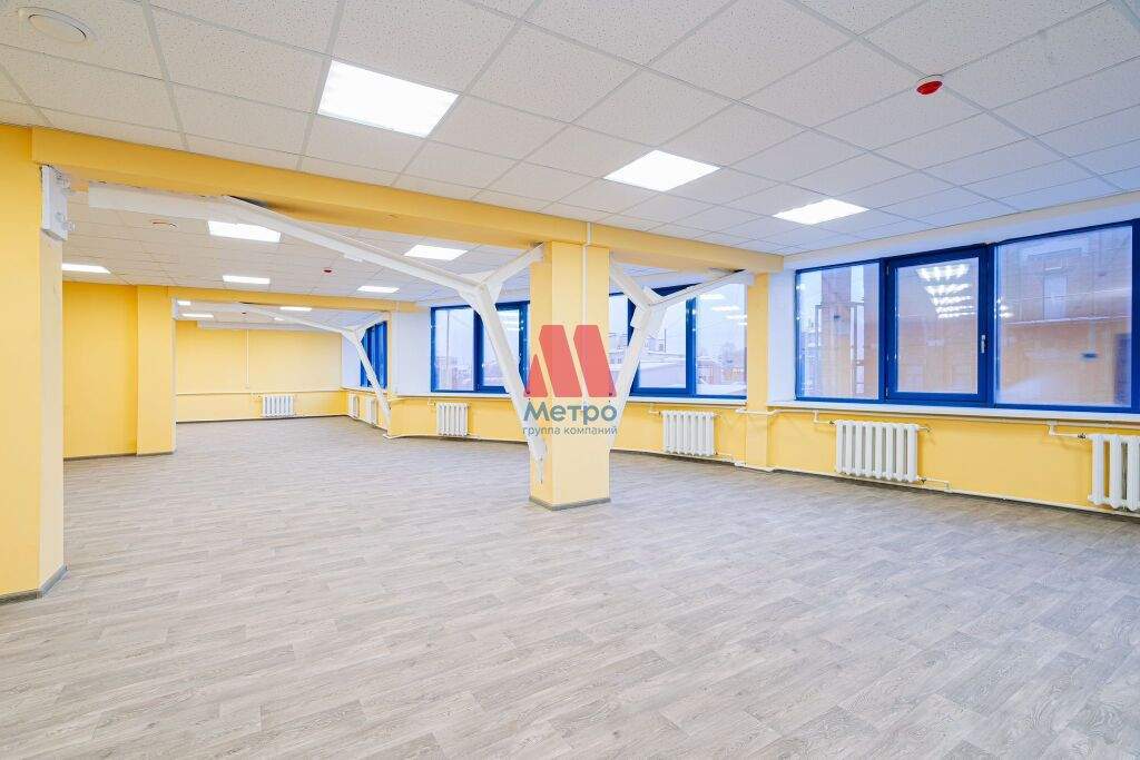 Сдам в аренду офис 234 м.кв.