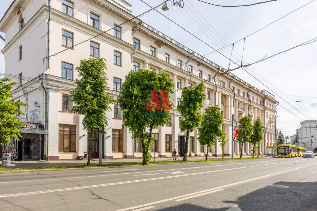 Сдам в аренду помещение свободного назначения 700 м.кв.