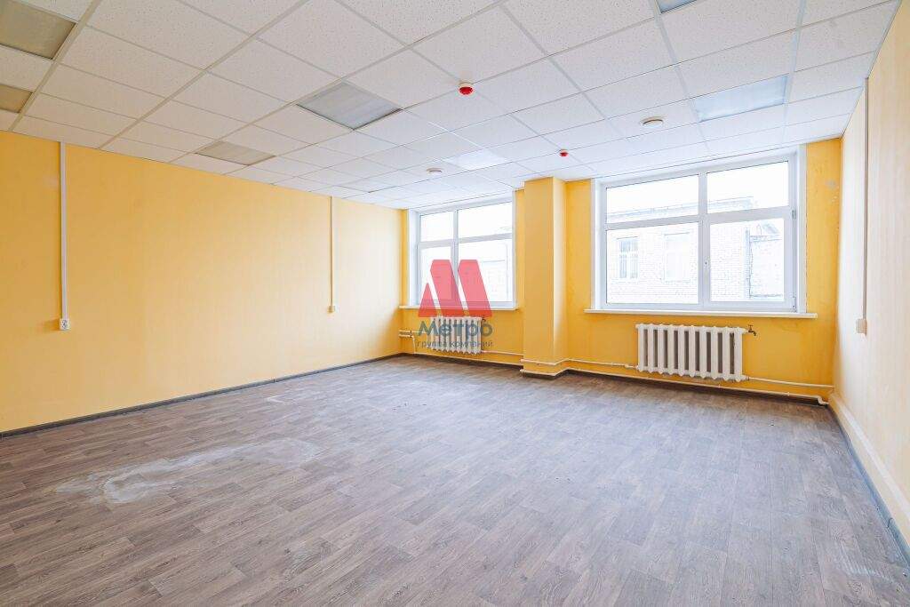 Сдам в аренду офис 234 м.кв.