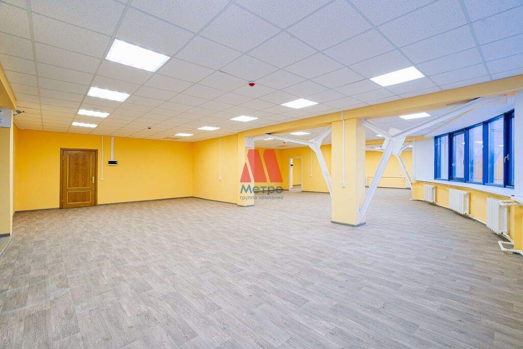 Сдам в аренду офис 234 м.кв.