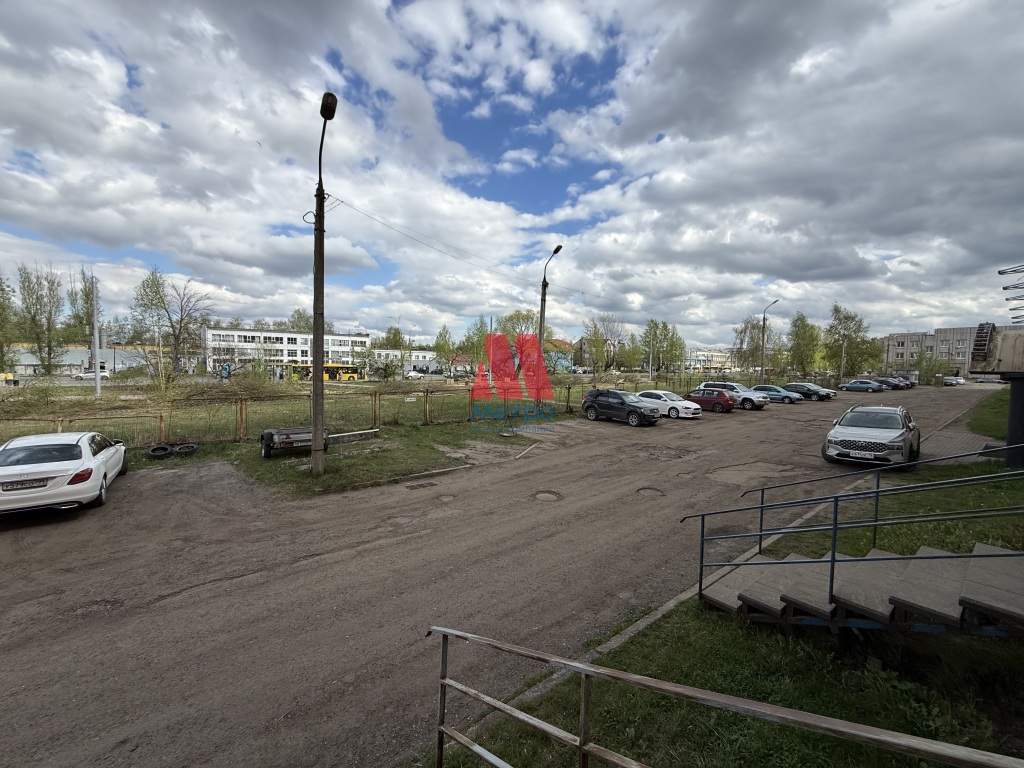 Сдам в аренду магазин 131 м.кв.