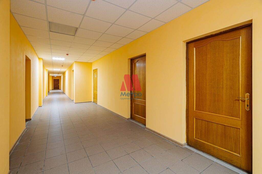 Сдам в аренду офис 234 м.кв.
