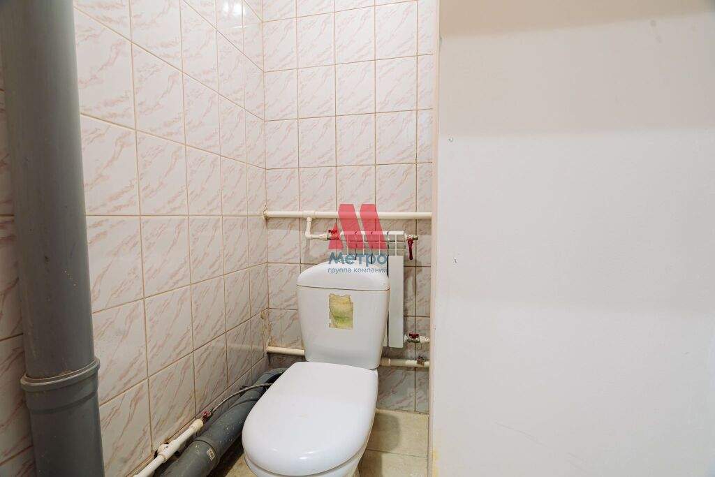 Сдам в аренду офис 234 м.кв.