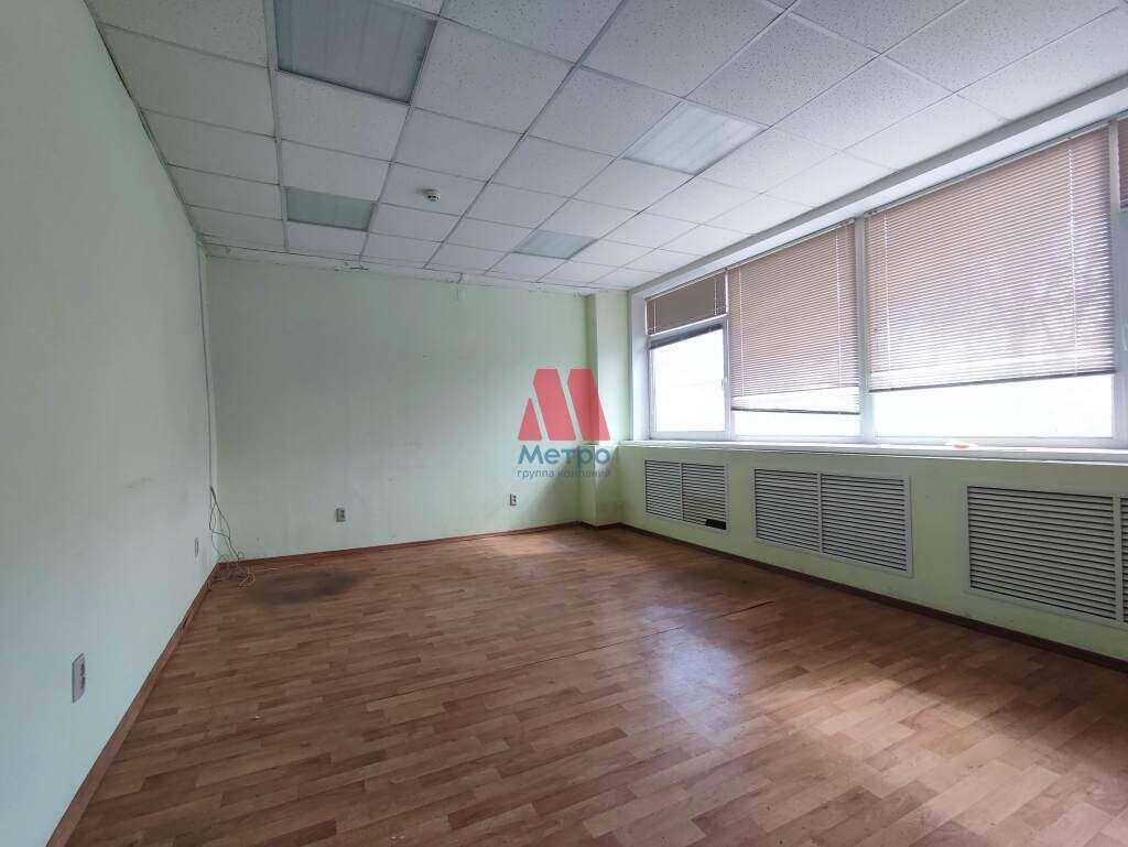 Продам помещение свободного назначения 1500 м.кв.