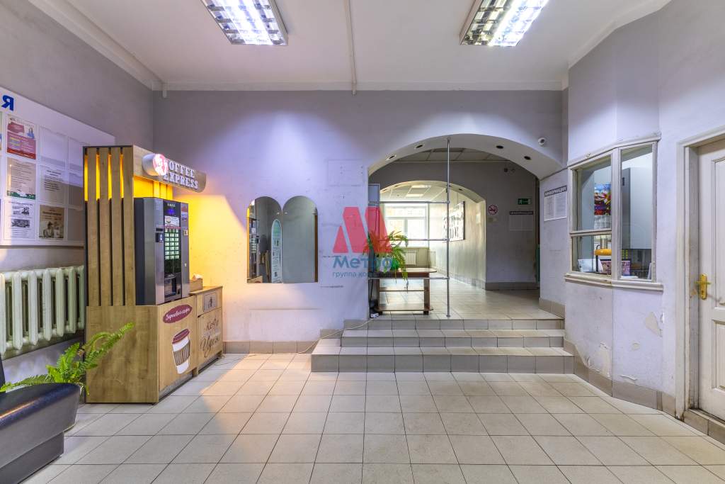 Продам офис 405 м.кв.