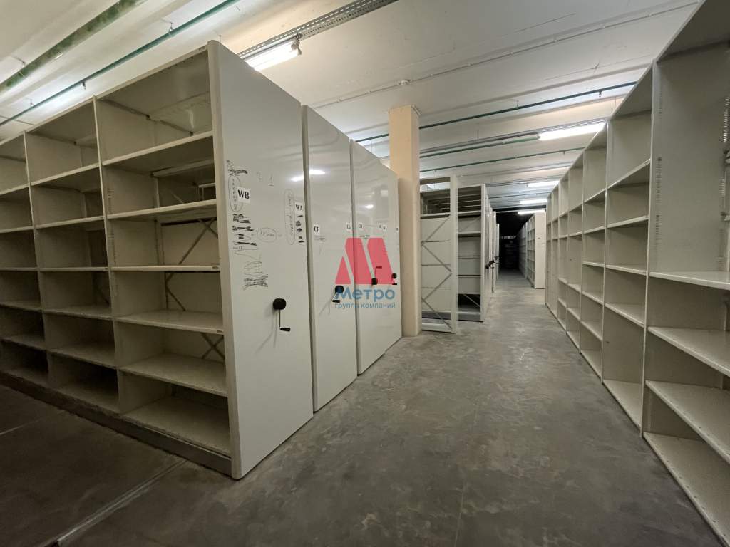 Сдам в аренду помещение свободного назначения 12000 м.кв.
