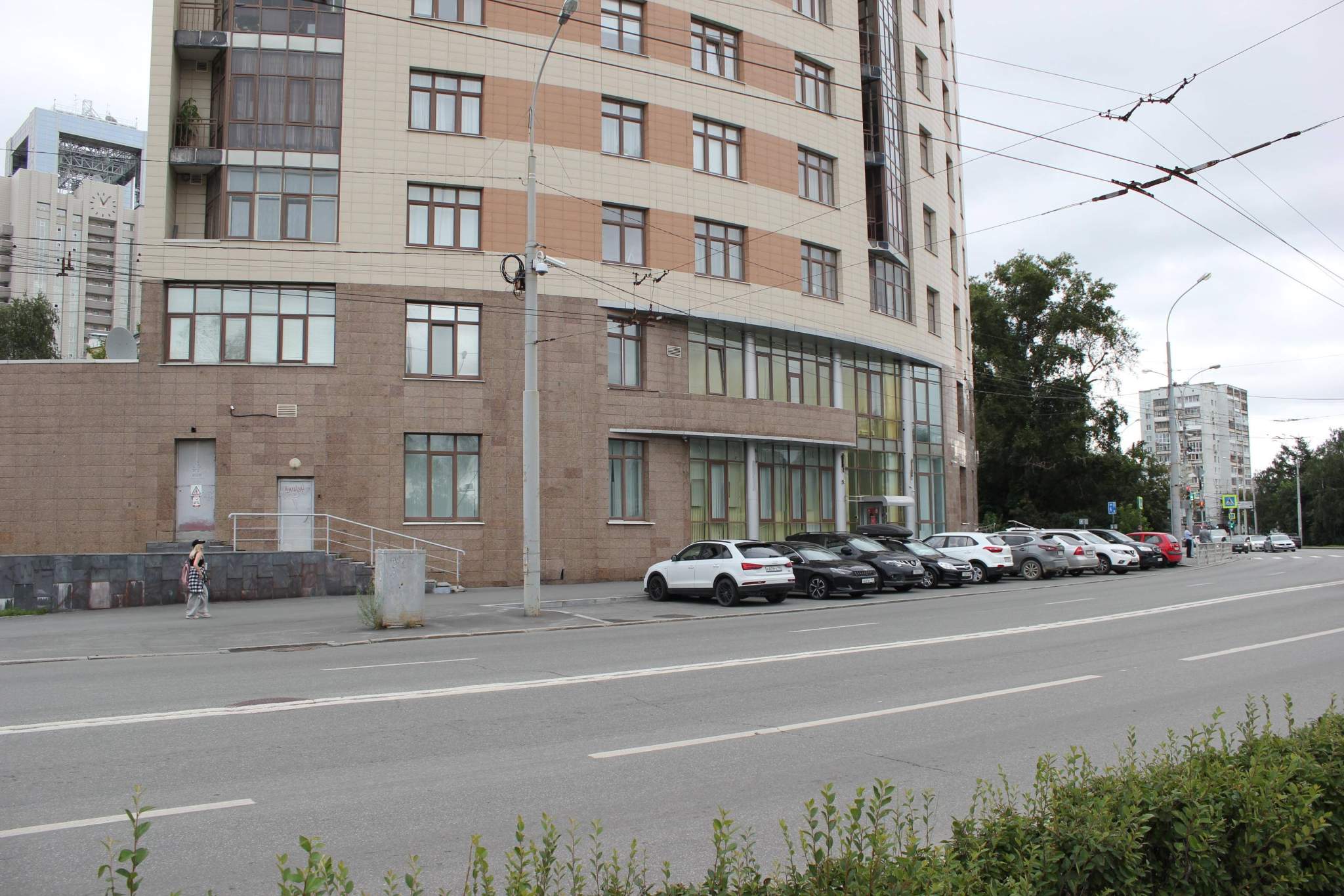 Продам офис 525.4 м.кв.