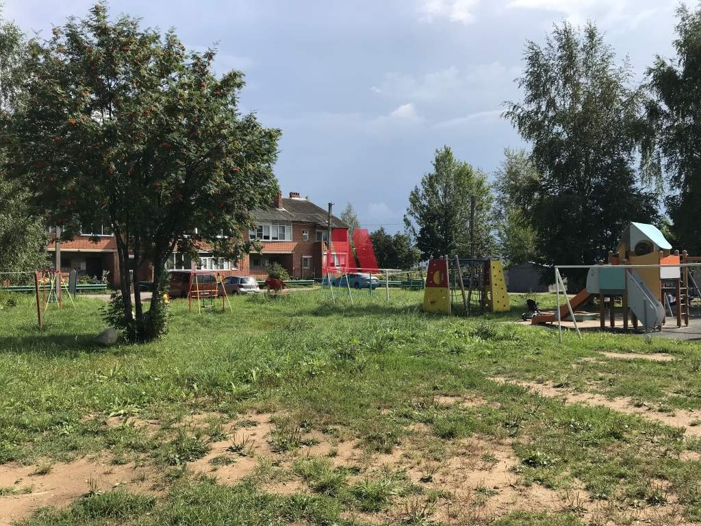 Продам земельный участок 900 м.кв.