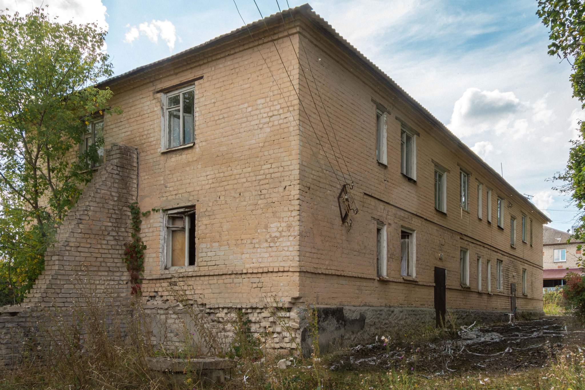 Продам торговое помещение 564.7 м.кв.