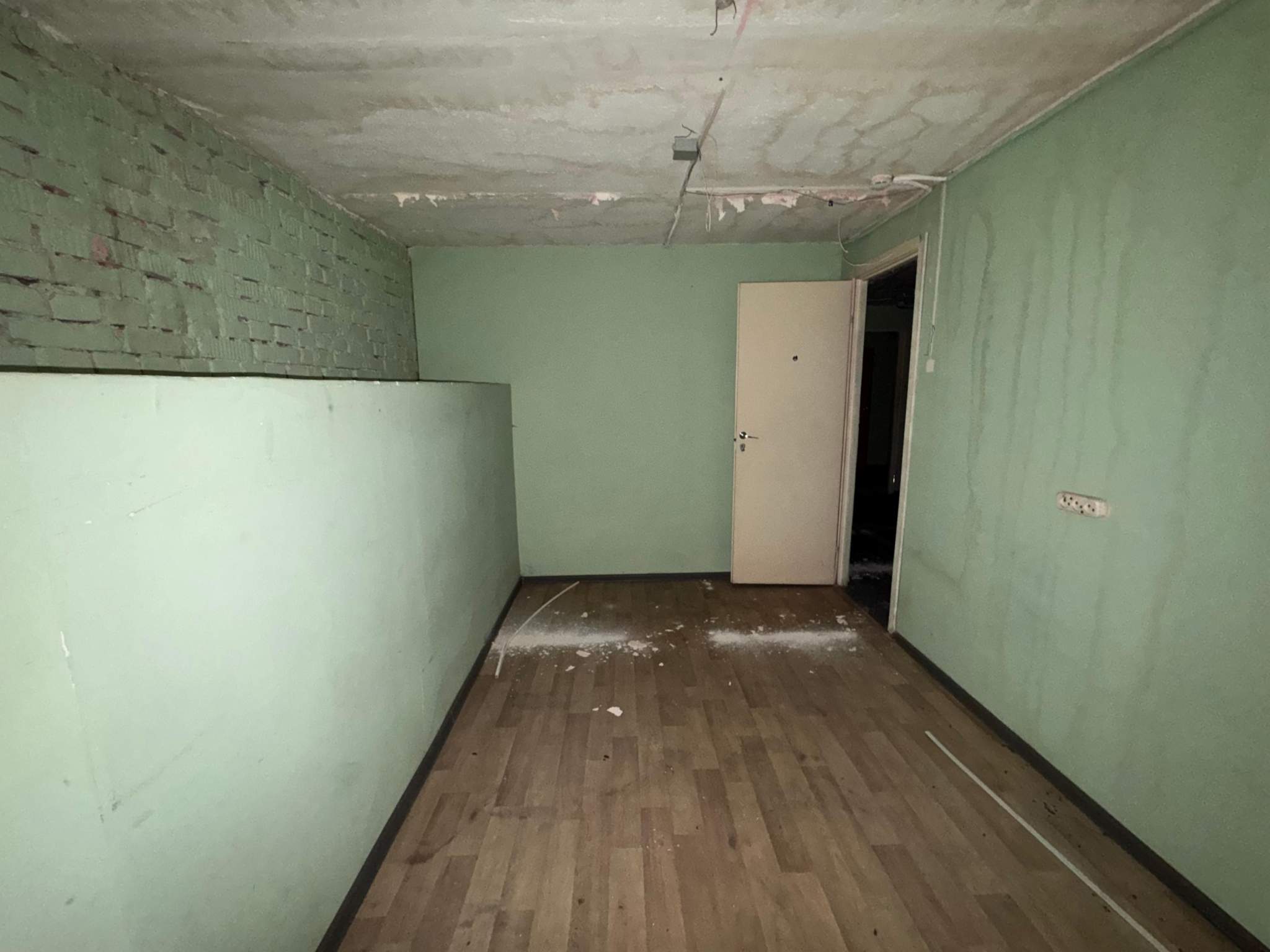 Продам офис 302.1 м.кв.