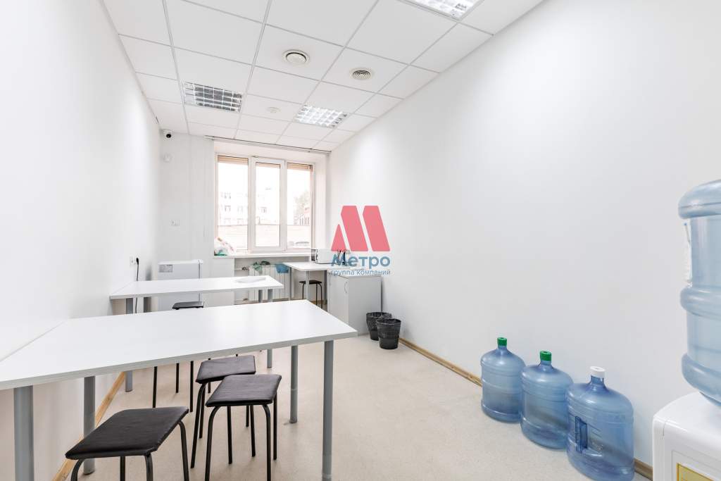 Сдам в аренду офис 90 м.кв.