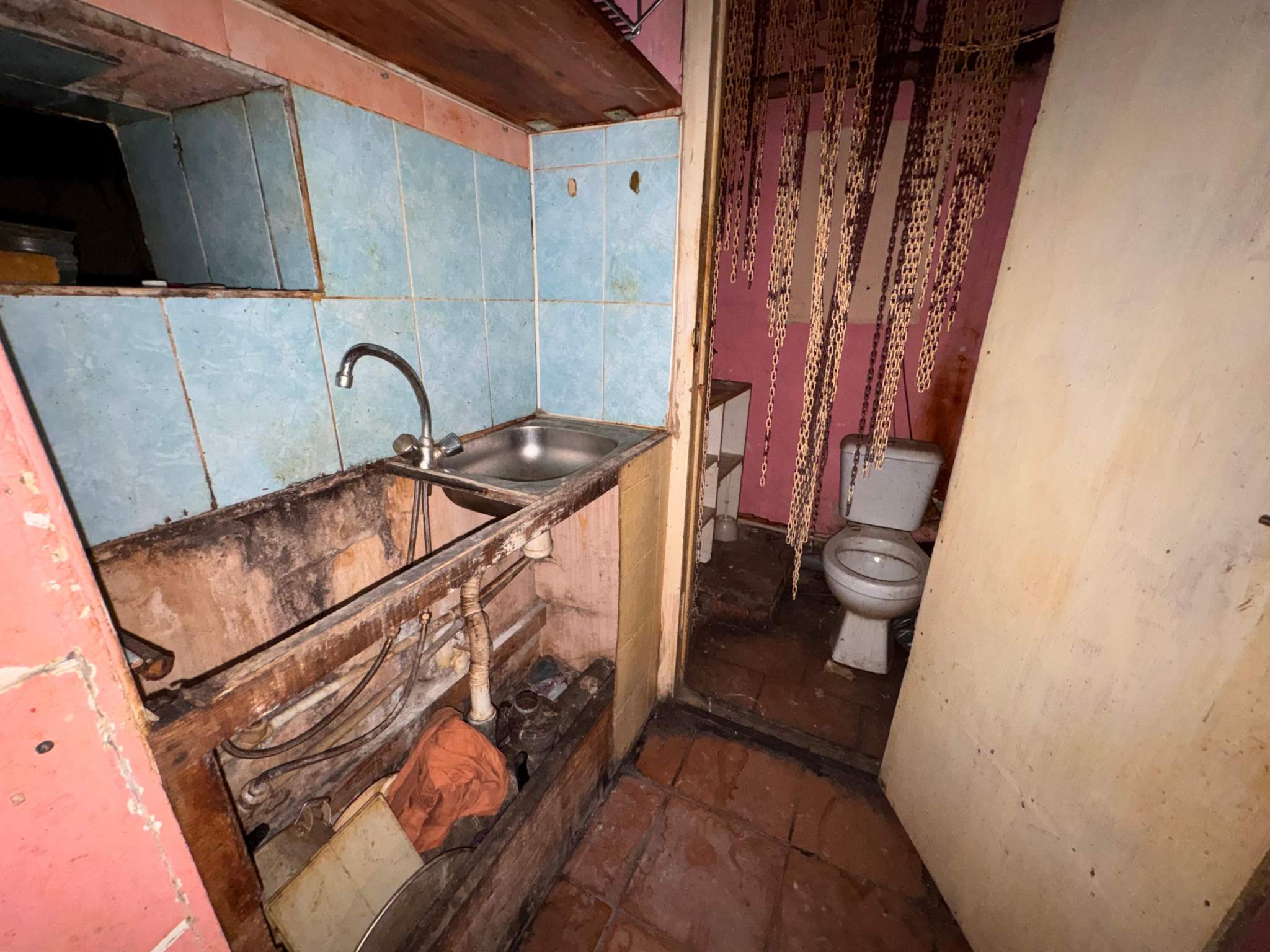 Продам офис 302.1 м.кв.