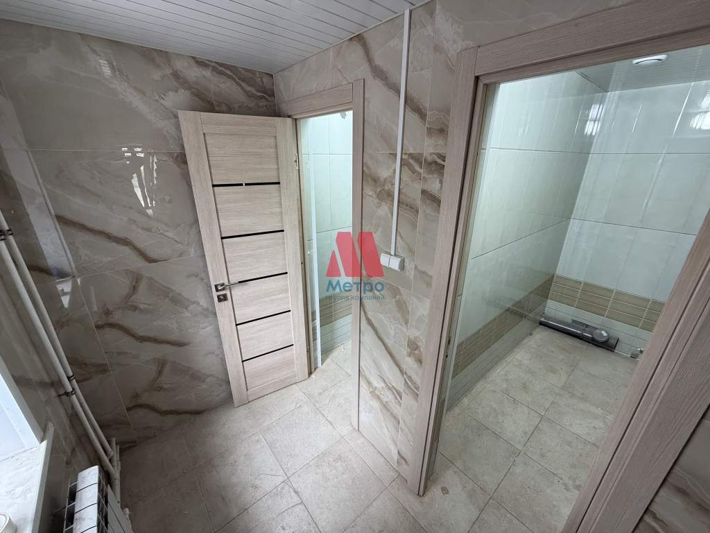 Сдам в аренду помещение свободного назначения 370 м.кв.