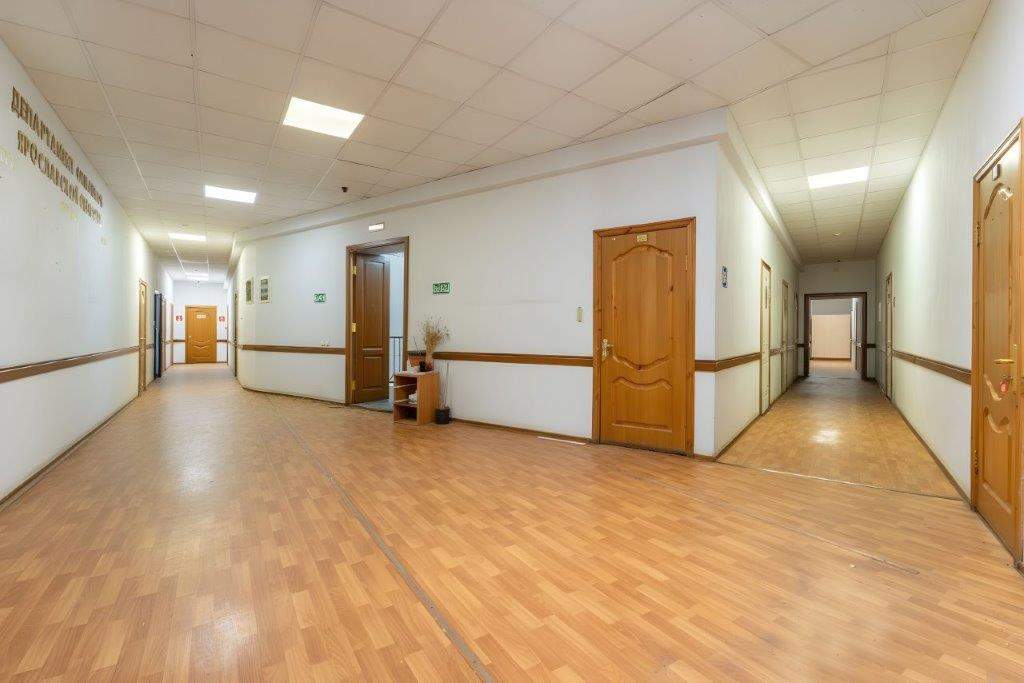 Продам торговое помещение 1197.5 м.кв.
