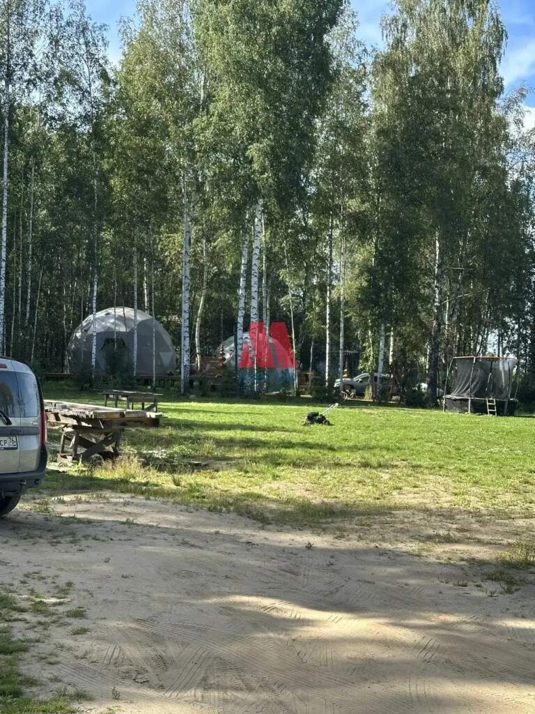 Продам земельный участок 800 м.кв.