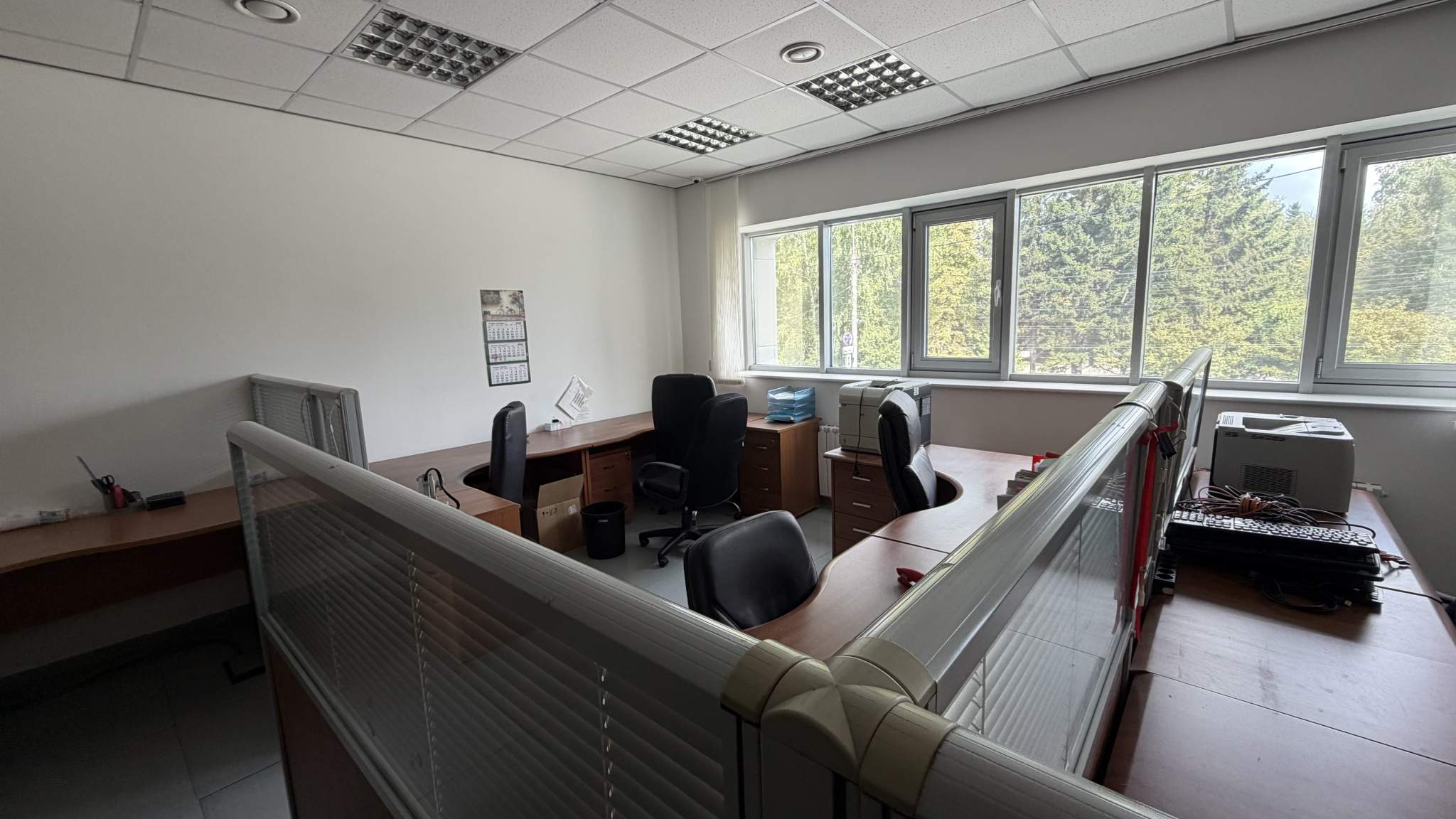 Продам торговое помещение 849.2 м.кв.