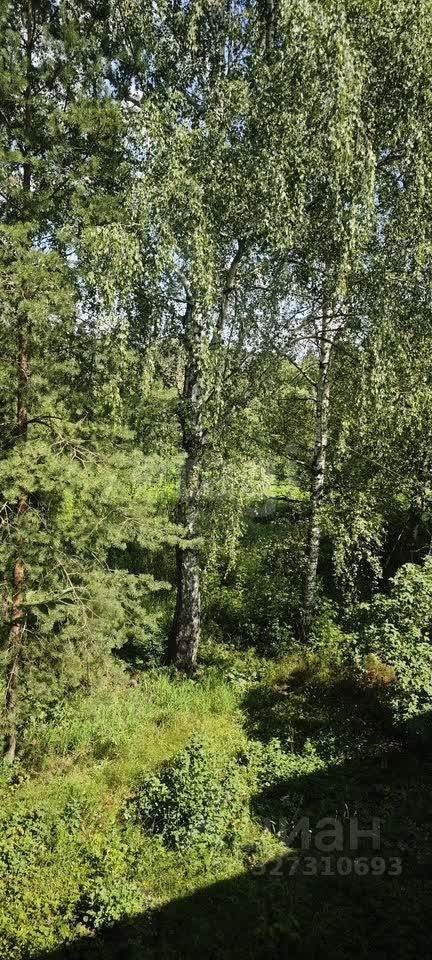 Продам земельный участок 700 м.кв.