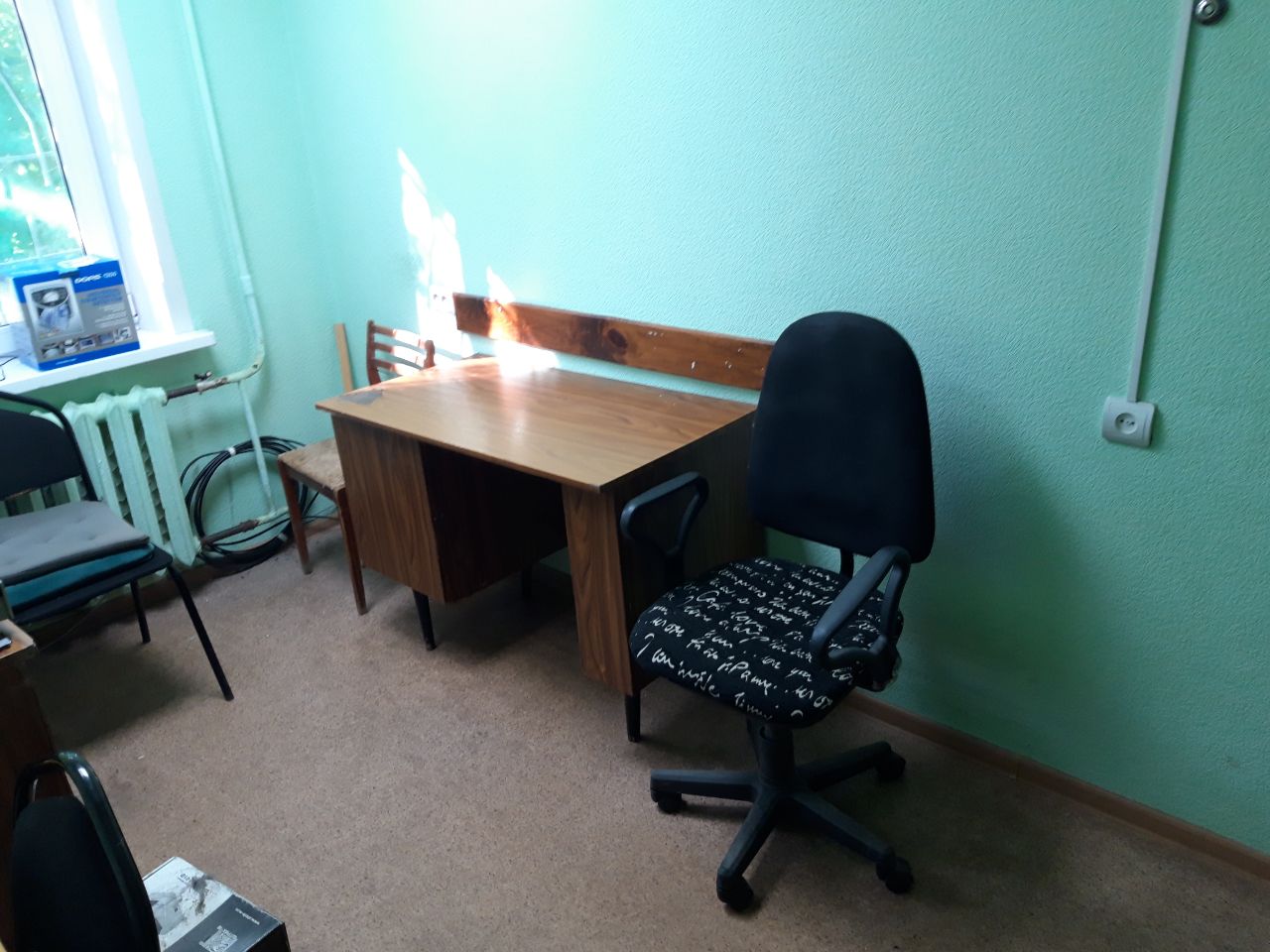 Сдам в аренду офис 10.5 м.кв.
