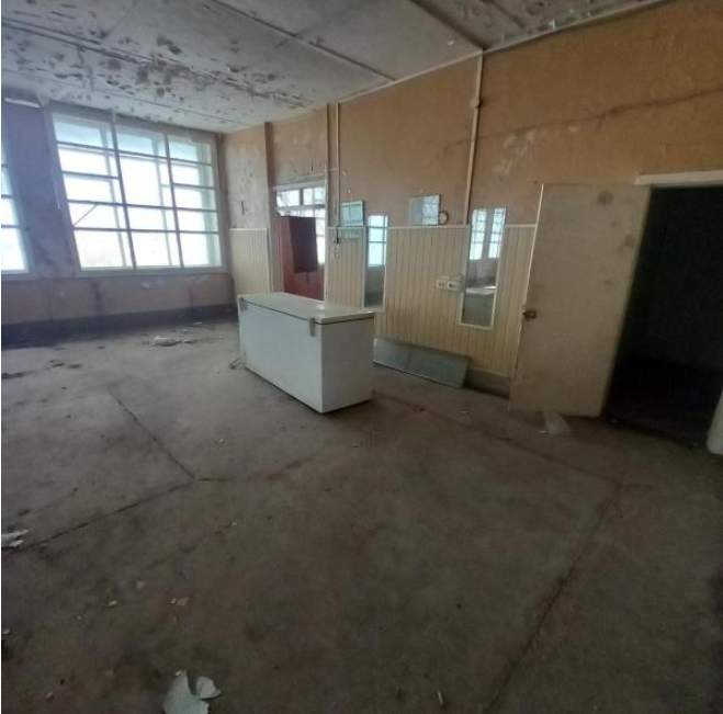 Продам торговое помещение 764.9 м.кв.