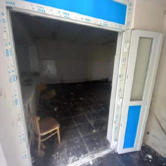 Продам торговое помещение 764.9 м.кв.
