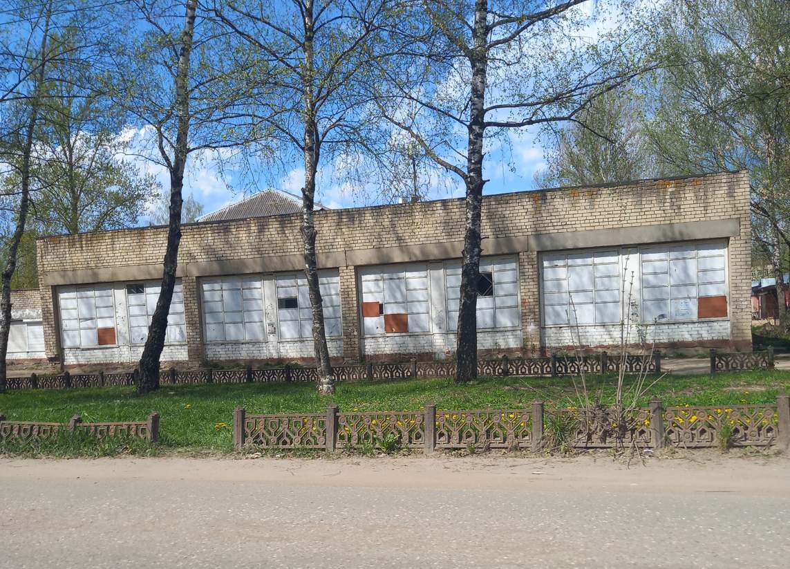 Продам торговое помещение 764.9 м.кв.