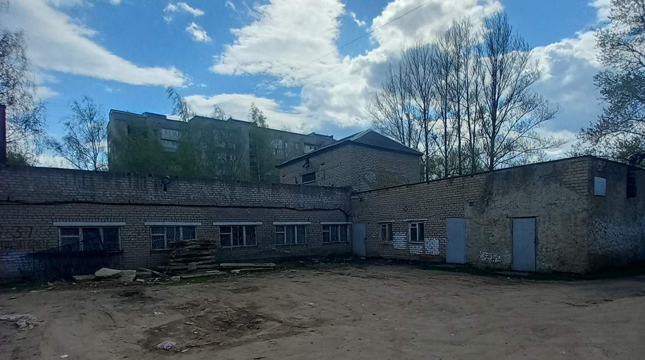 Продам торговое помещение 764.9 м.кв.