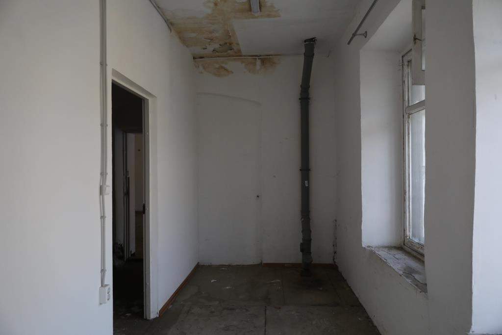 Сдам в аренду офис 324.5 м.кв.