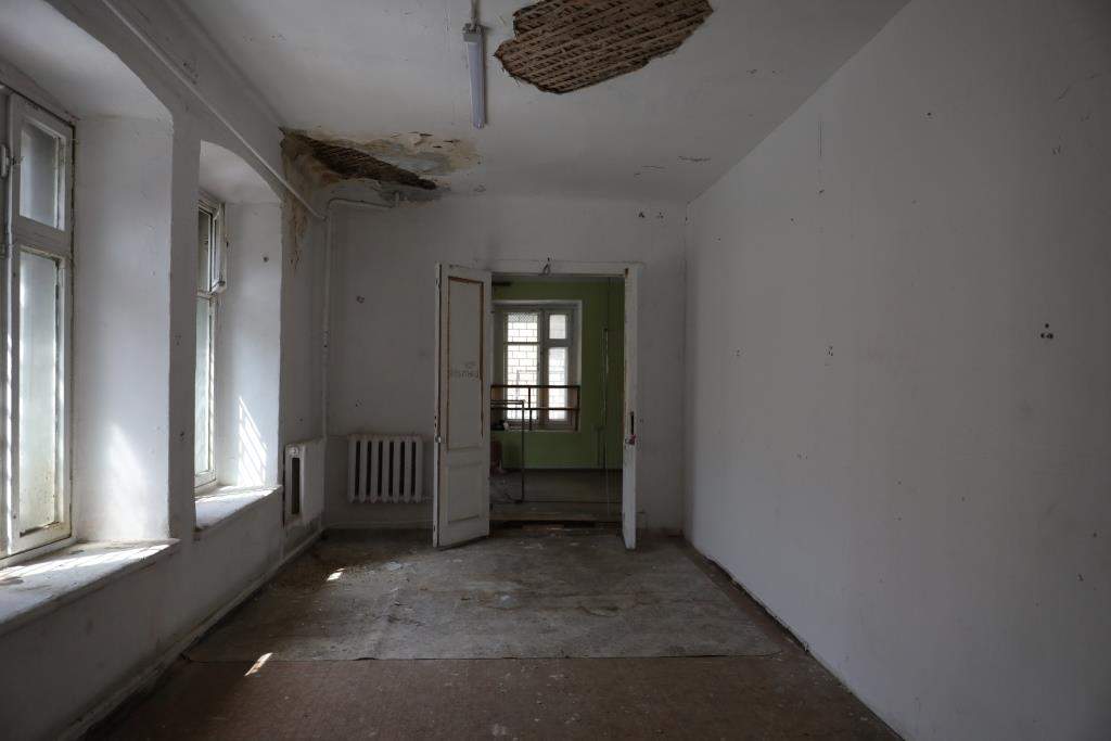Сдам в аренду офис 324.5 м.кв.