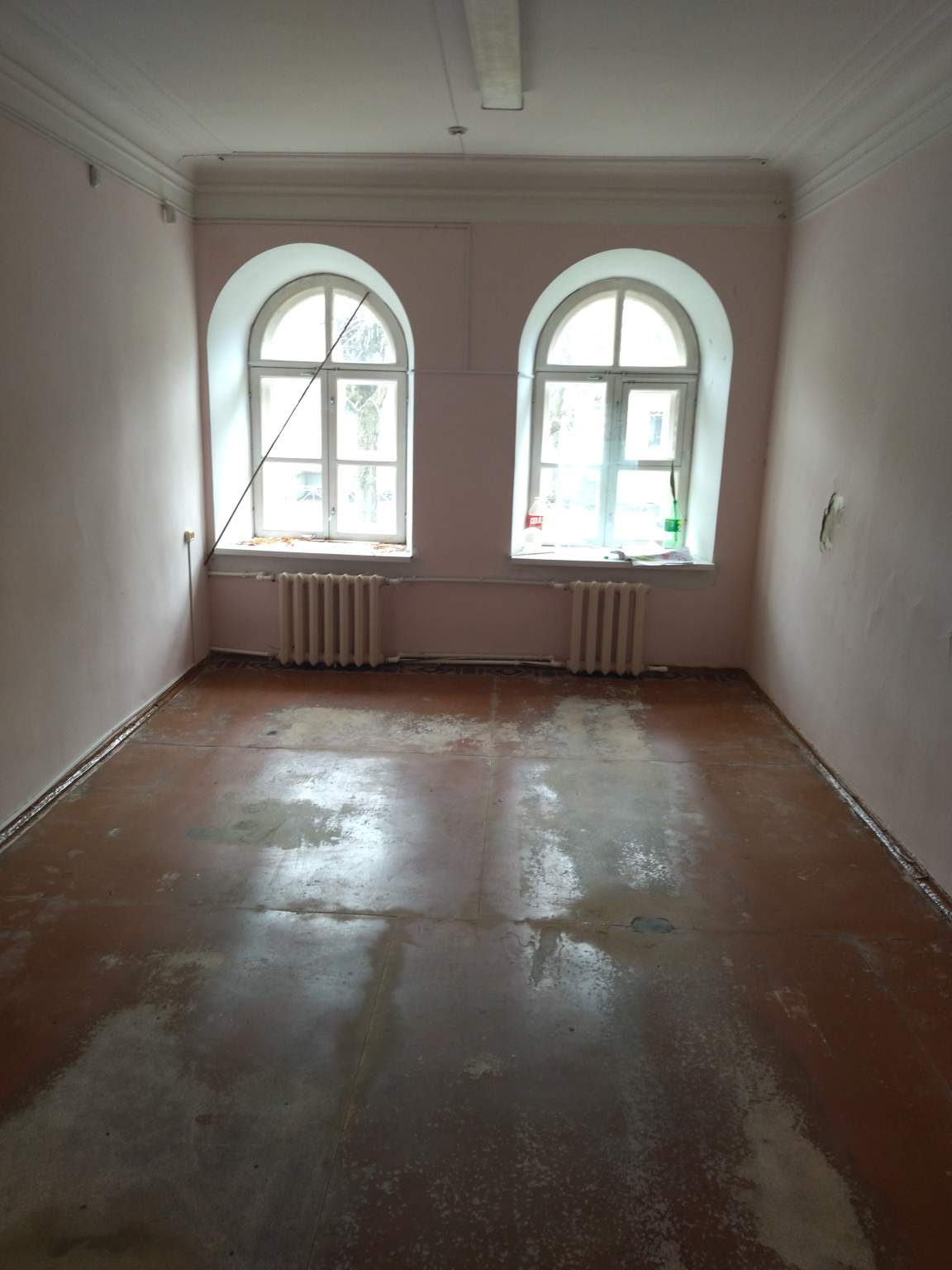 Продам торговое помещение 2845.9 м.кв.