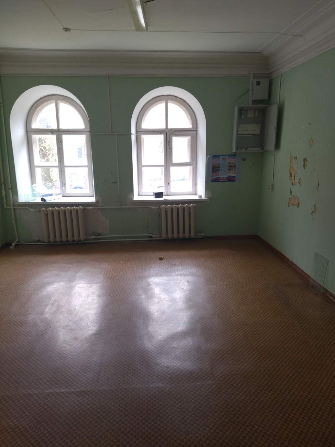 Продам торговое помещение 2845.9 м.кв.