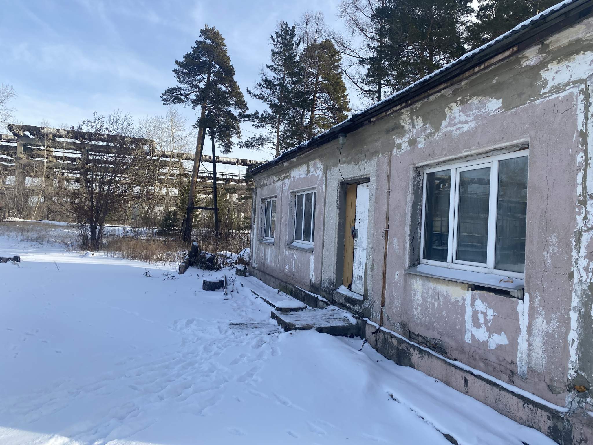 Продам торговое помещение 3107.7 м.кв.