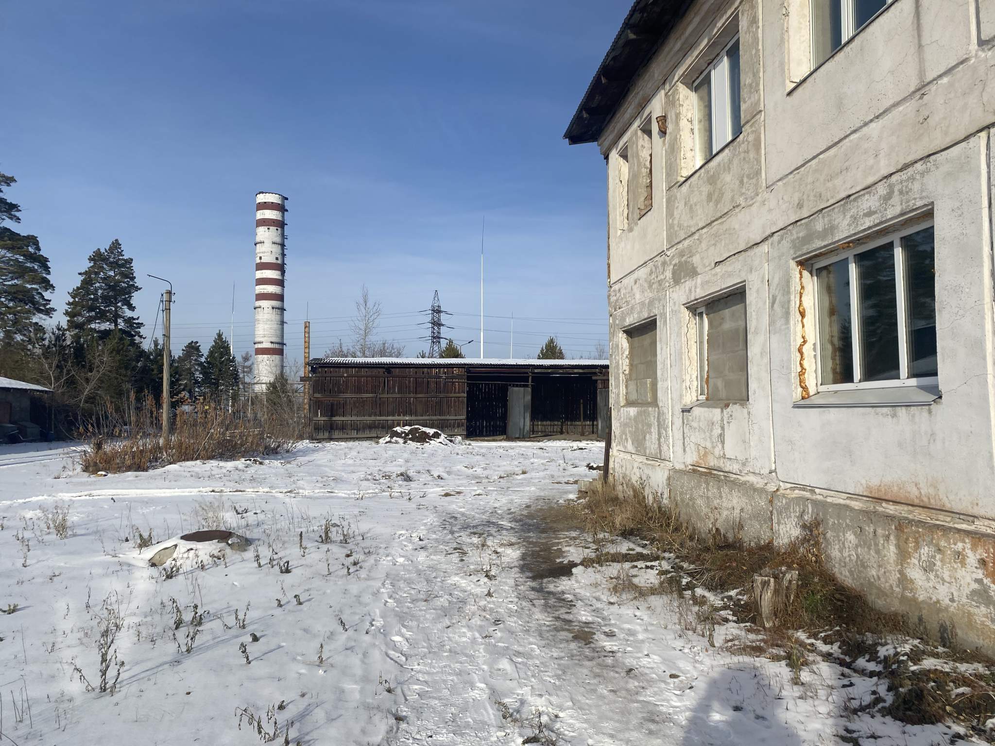 Продам торговое помещение 3107.7 м.кв.