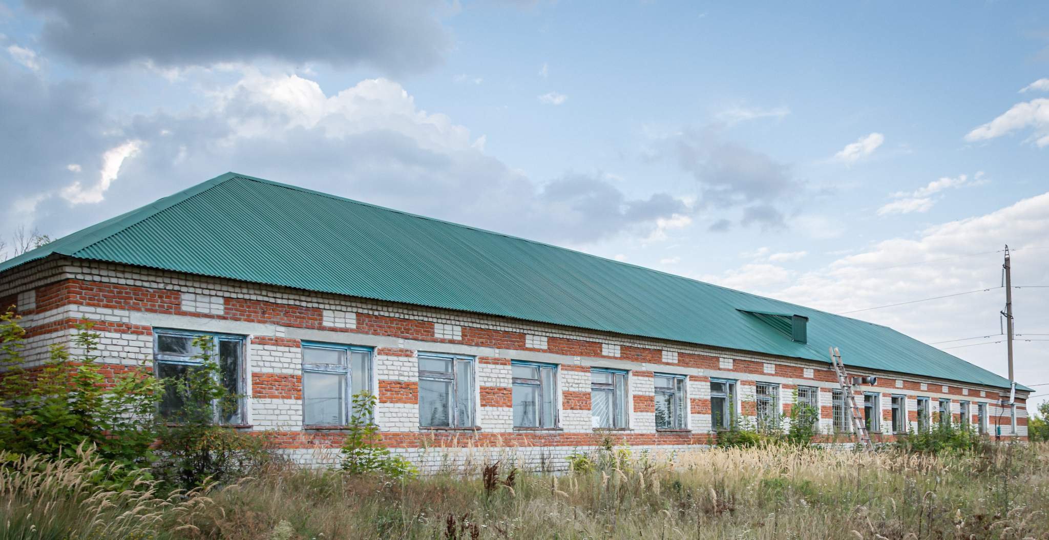 Продам торговое помещение 625.6 м.кв.