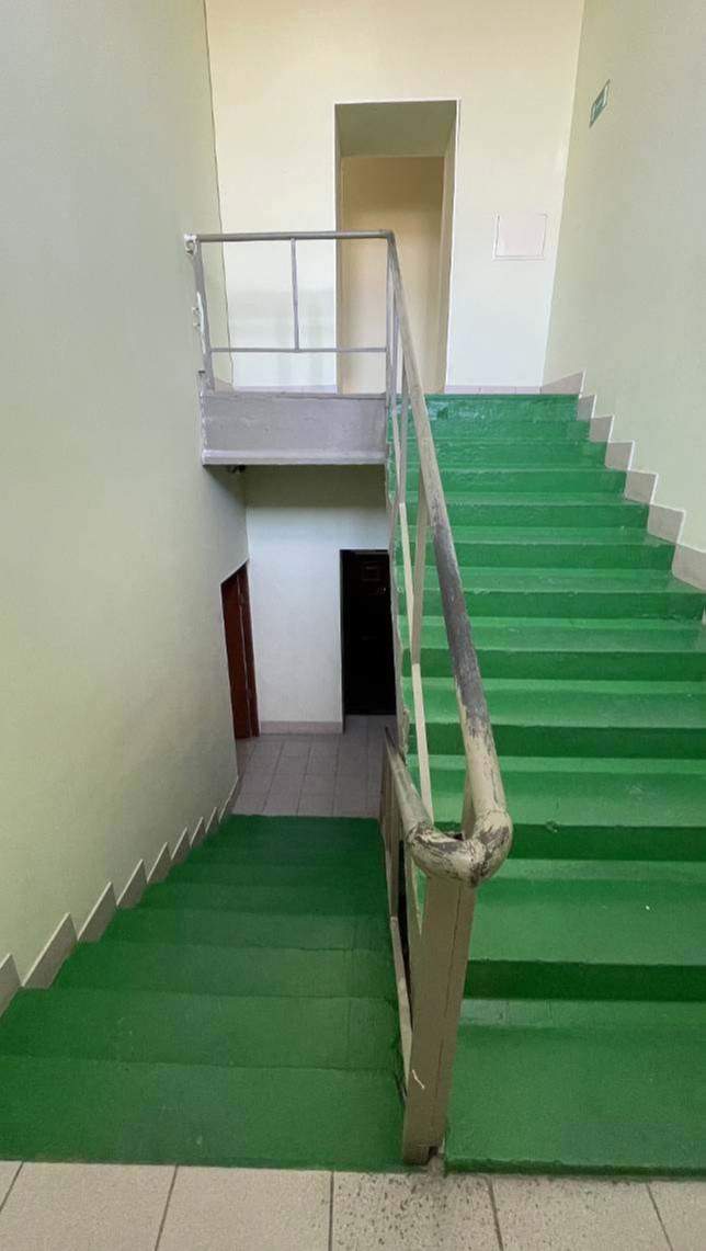 Продам торговое помещение 306.2 м.кв.