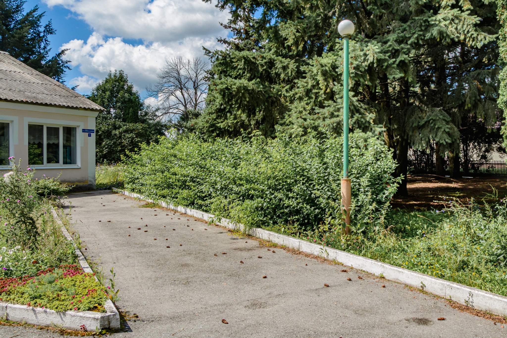 Продам торговое помещение 308.5 м.кв.