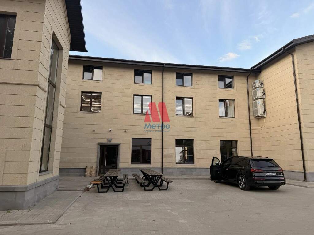 Сдам в аренду помещение свободного назначения 440 м.кв.