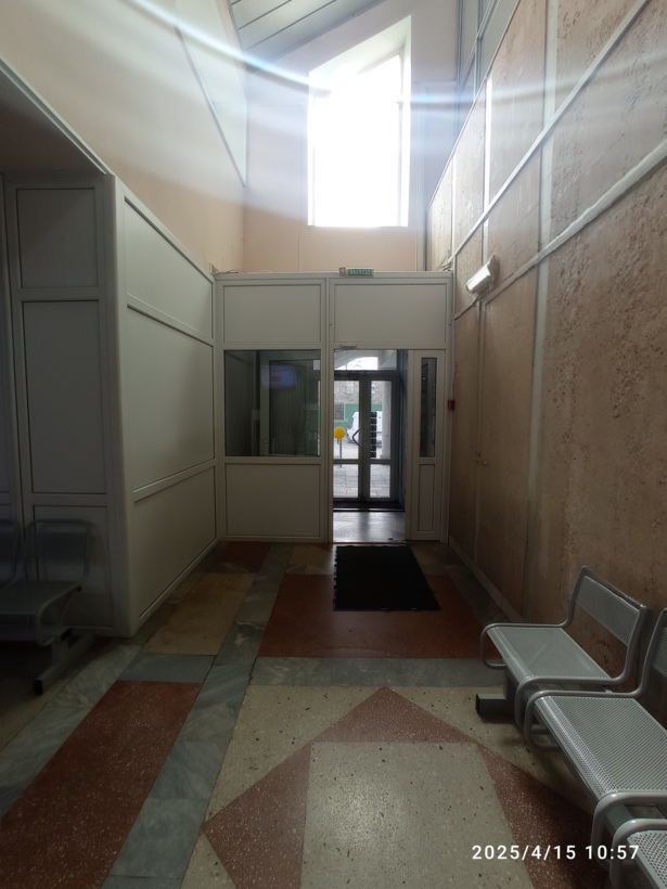 Продам помещение свободного назначения 1057 м.кв.