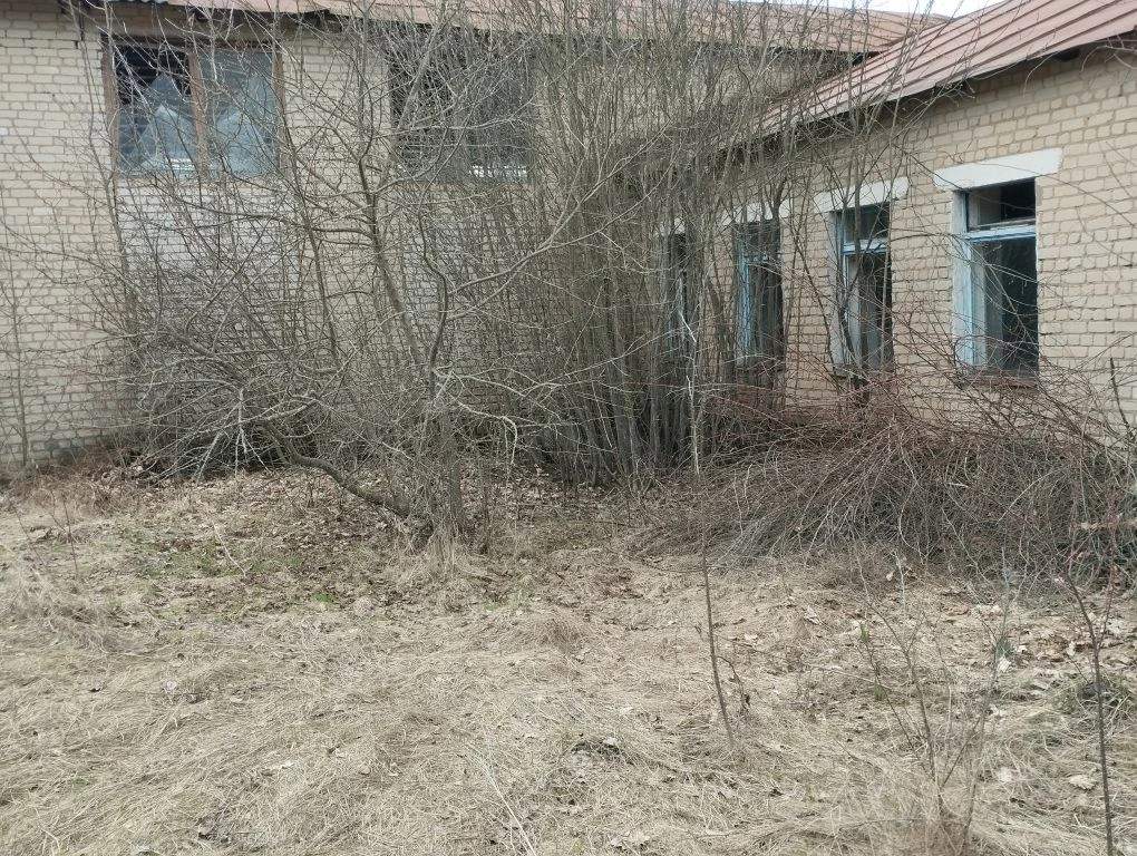 Продам торговое помещение 1054.9 м.кв.